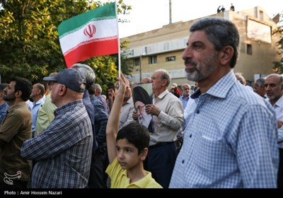 اجتماع مردم قزوین در حمایت از نیروهای مسلح و عملیات بشارت فتح