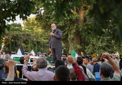 اجتماع مردم قزوین در حمایت از نیروهای مسلح و عملیات بشارت فتح