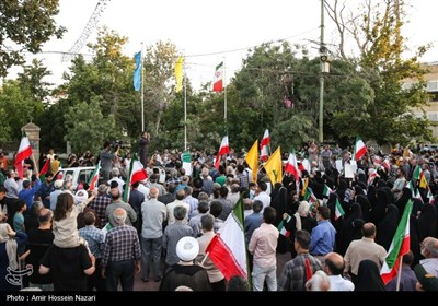 اجتماع مردم قزوین در حمایت از نیروهای مسلح و عملیات بشارت فتح