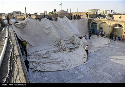 آئین سنتی برافراشتن خیمه عزای سیدالشهدا (ع) در چهل اختران قم
