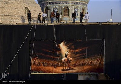 آئین سنتی برافراشتن خیمه عزای سیدالشهدا (ع) در چهل اختران قم