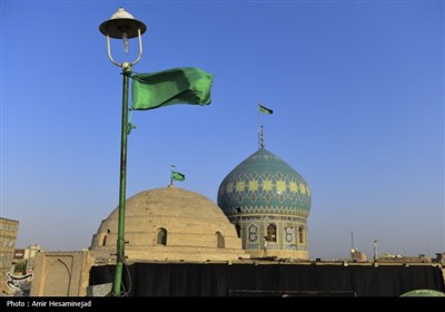 آئین سنتی برافراشتن خیمه عزای سیدالشهدا (ع) در چهل اختران قم