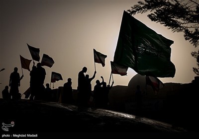 تجمع شعبی فی طهران لدعم القوات المسلحة