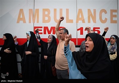 تجمع شعبی فی طهران لدعم القوات المسلحة