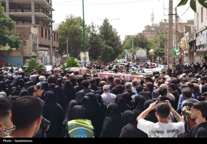 شهيد،شهدا،بهارستان،مقدس،آستان،لطيف،امامزاده،آمده_بودند،تشييع ...