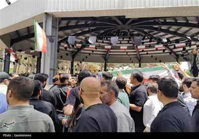 تشییع پیکر شهید محمد خزلی در شهرستان قدس- عکس صفحه استان تسنیم