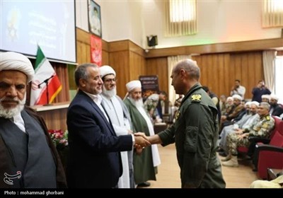 تجلیل از 10 نفر از مدافعان حریم میهن در خراسان جنوبی