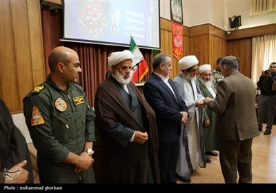 تجلیل از 10 نفر از مدافعان حریم میهن در خراسان جنوبی