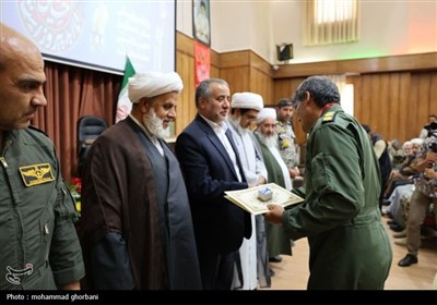 تجلیل از 10 نفر از مدافعان حریم میهن در خراسان جنوبی