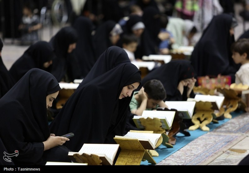 محفل تلاوت فاطمی به یاد شهدای حملات رژیم صهیونی در حرم قم- ع ...