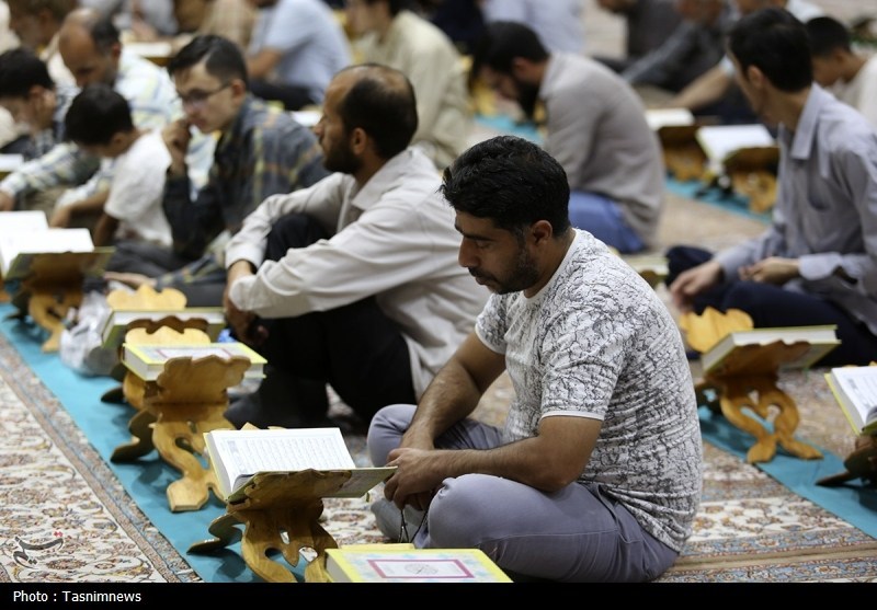محفل تلاوت فاطمی به یاد شهدای حملات رژیم صهیونی در حرم قم- ع ...
