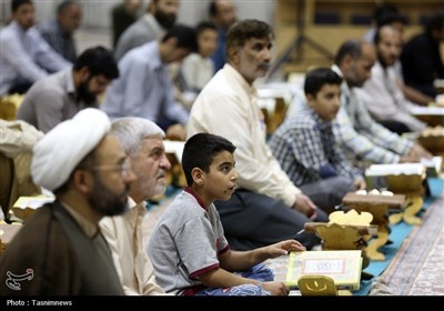 محفل تلاوت فاطمی به یاد شهدای حملات رژیم صهیونی در حرم قم