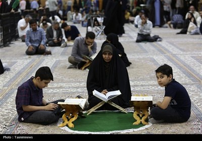 محفل تلاوت فاطمی به یاد شهدای حملات رژیم صهیونی در حرم قم