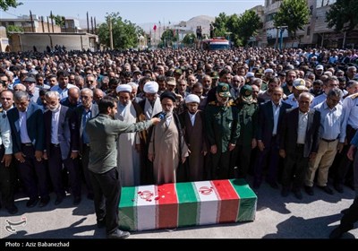 تشییع پیکر سردار شهید محمدتقی یوسفوندفرمانده حفاظت سازمان بس ...