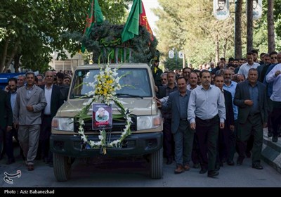 تشییع پیکر سردار شهید محمدتقی یوسفوندفرمانده حفاظت سازمان بس ...