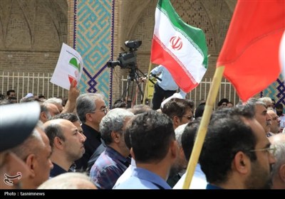 پيروزي،جنگ،حضور،دشمن،روزه،مقدس،ملت،دفاع،تحميلي،دفاعي،وحدت