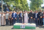 خون شهیدان، وحدت و غیرت ملت ایران را به جهان نشان داد