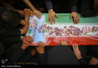 شهيد،سلگي،پيكر،مقدس،جمكران،مطهر،مسجد،قم،اسلام،انقلاب،حضور،خض ...