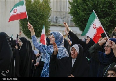 تجمع بشارت فتح در میدان شهداء شیراز