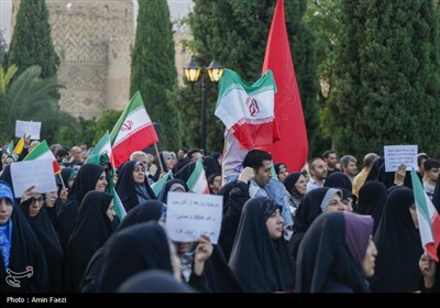 تجمع بشارت فتح در میدان شهداء شیراز