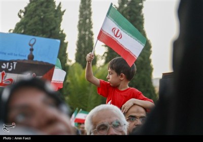 تجمع بشارت فتح در میدان شهداء شیراز