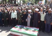 تشییع پیکر 2 شهید نهاوند در حملات رژیم متجاوز صهیونی