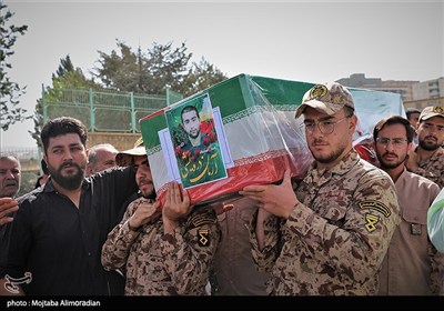 تشیع پیکر شهدای حملات رژیم صهیونیستی در شهرستان نهاوند