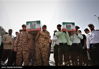 تشیع پیکر شهدای حملات رژیم صهیونیستی در شهرستان نهاوند