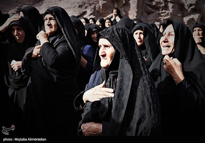 تشیع پیکر شهدای حملات رژیم صهیونیستی در شهرستان نهاوند
