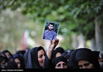 تشیع پیکر شهدای حملات رژیم صهیونیستی در شهرستان نهاوند
