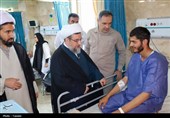 عیادت امامجمعه تبریز از مجروحان تهاجم رژیم صهیونیستی