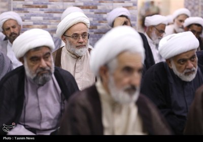 نشست روحانیون، معین و معینه های کاروان ها در مکه مکرمه