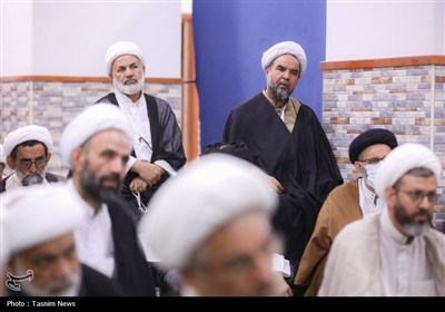 نشست روحانیون، معین و معینه های کاروان ها در مکه مکرمه