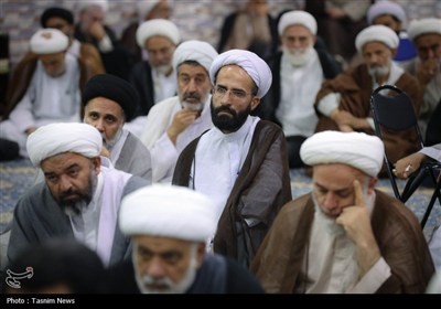 نشست روحانیون، معین و معینه های کاروان ها در مکه مکرمه