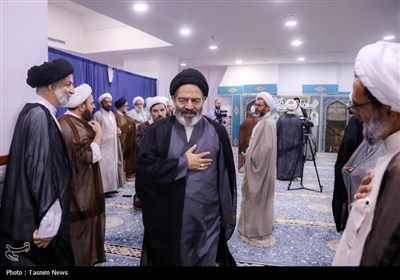 نشست روحانیون، معین و معینه های کاروان ها در مکه مکرمه