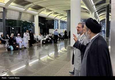 بازدید حاج آقا نواب از ایستگاه قطار مکه