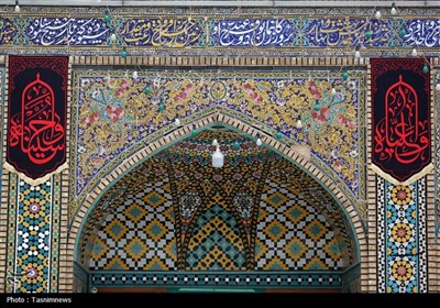 حرم حضرت معصومه(س) سیاهپوش عزای اباعبدالله(ع) شد