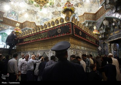 حرم حضرت معصومه(س) سیاهپوش عزای اباعبدالله(ع) شد