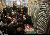 وداع با شهدای حملات رژِیم صهیونی در شب اول محرم در حرم