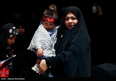 اجتماع شیرخوارگان حسینی (ع) در مصلای تهران