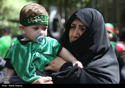همایش شیرخوارگان حسینی در اصفهان