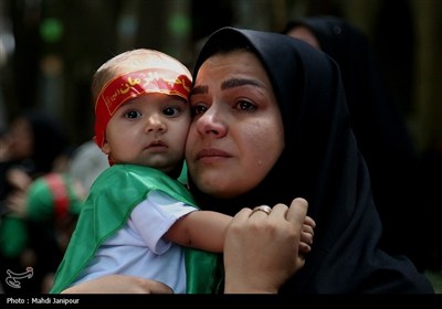 همایش شیرخوارگان حسینی در اصفهان