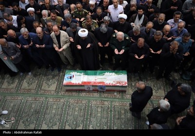 مراسم تشییع پیکر شهیده حمله رژیم صهیونیستی به زندان اوین-همدان