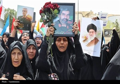 تشییع حماسی شهدای نبرد با اسرائیل در قم