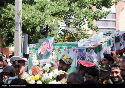 تشیع پرشور پیکر مطهر شهید مدافع وطن در اردبیل؛ سوگواره‌ای به رنگ عاشورا