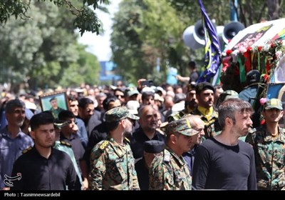 تشیع پرشور پیکر مطهر شهید مدافع وطن در اردبیل؛ سوگواره‌ای به رنگ عاشورا