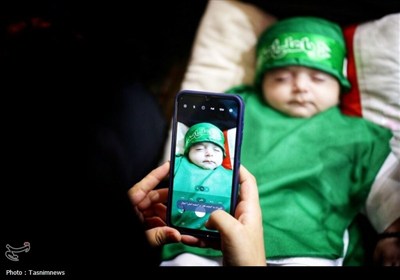 مشق علی‌اصغر شدن در رکاب حسین زمان