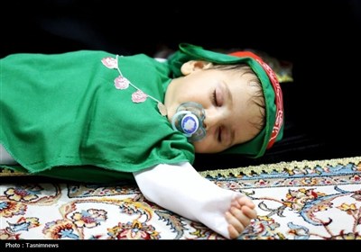 مشق علی‌اصغر شدن در رکاب حسین زمان