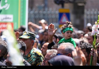 تشییع پیکر شهید مهدی رضازاده در تبریز