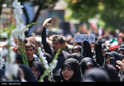 تشییع پیکر شهید مهدی رضازاده در تبریز